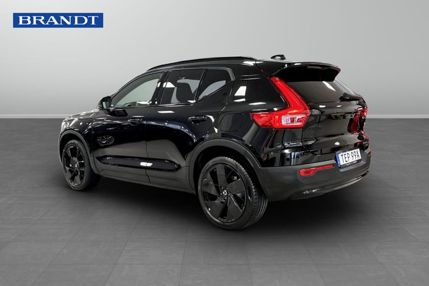 Bild 3 av Volvo EX40 Single Motor Extended Range M R Plus Black Edt