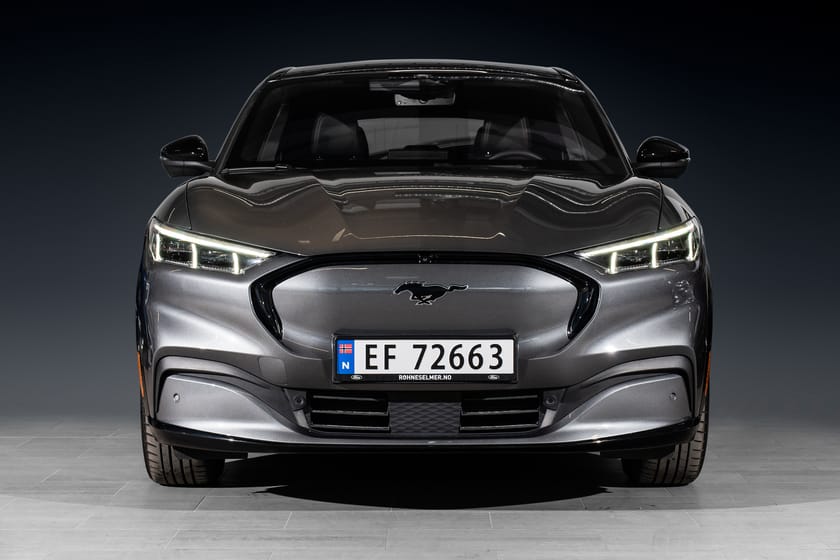 Bilde 3 av Ford Mustang Mach-E Long Range AWD 550km Norsk Forvarme App B&O Acc Pano++