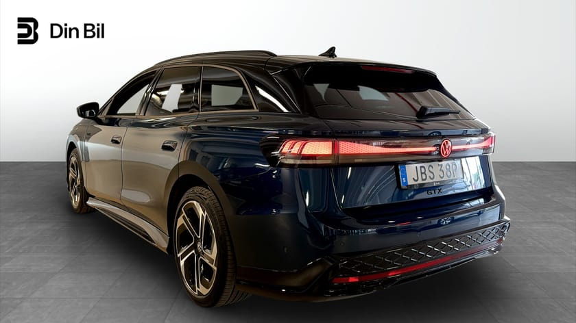 Bild 3 av Volkswagen ID.7 GTX Tourer GTX/Drag/1800 kg släpvagnsvikt/Panorama
