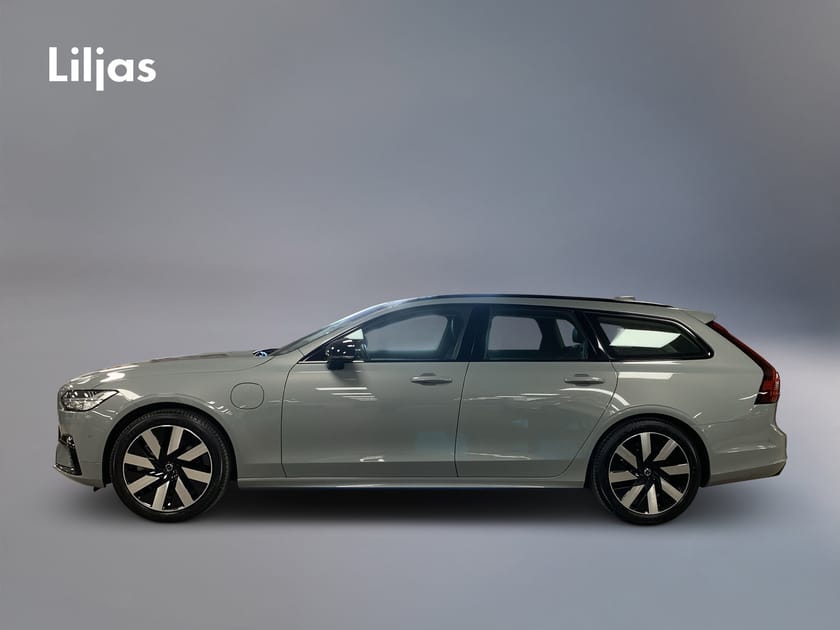 Bild 3 av Volvo V90 T6 AWD Plus Dark Nordic Edition//360-kamera//