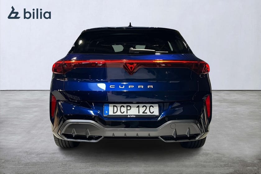 Bild 5 av CUPRA Terramar VZ e-Hybrid 1.5 Drag, p-värmare, 360 kamera