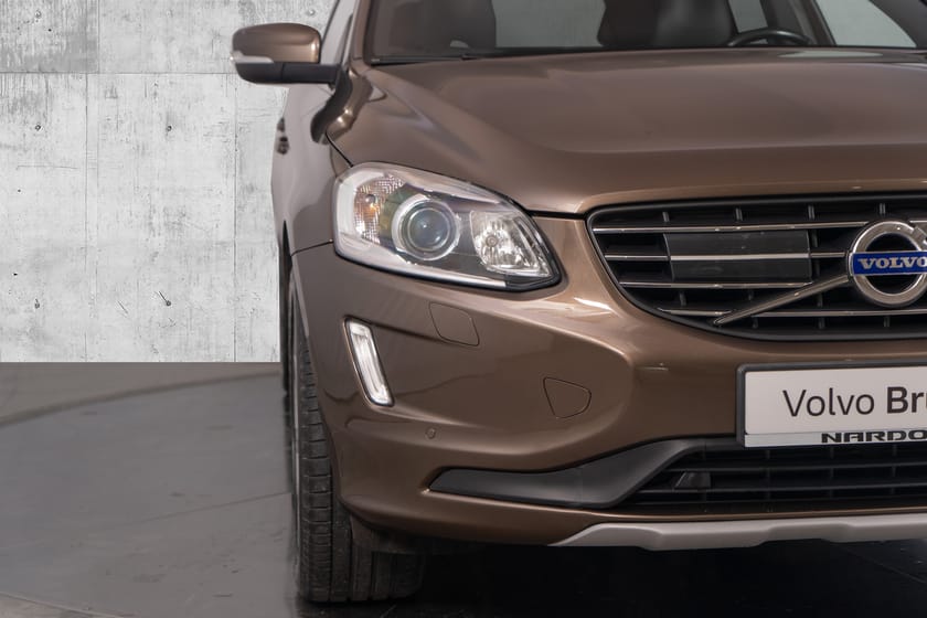 Bilde 4 av Volvo XC60 D4 190 hk AWD Summum aut. Krok/ACC/VOC/Soltak