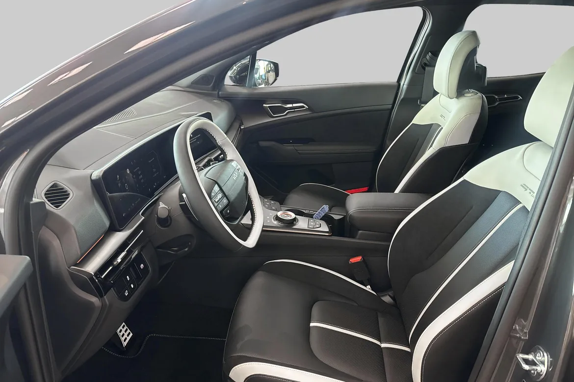 picture of a car