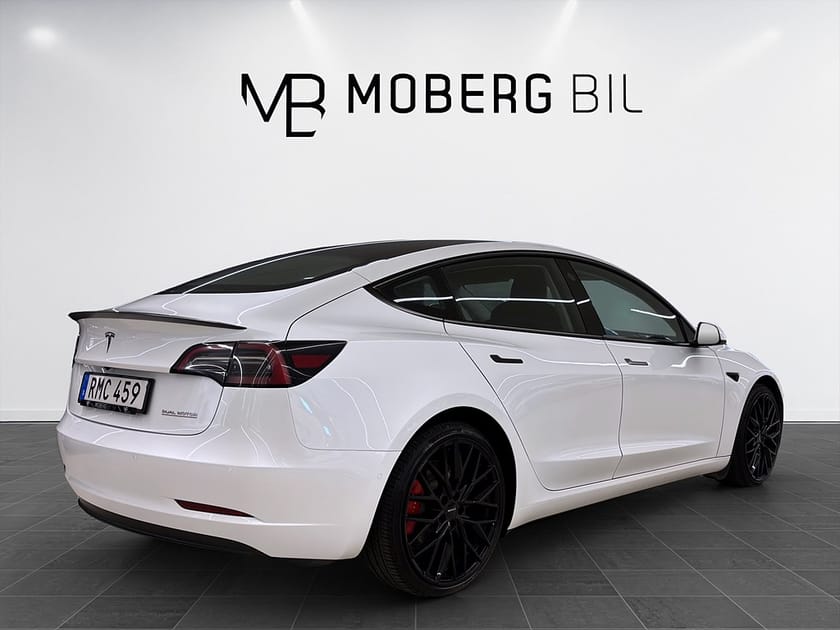 Bild 5 av Tesla Model 3 Performance 513hk Pano Läder Navi B-Kamera