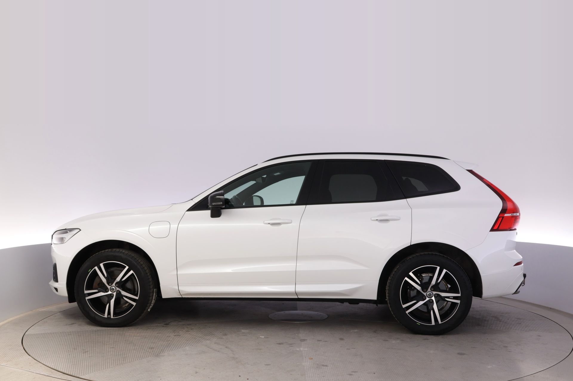 Volvo XC60 T6 R Design 2021, bild 3/10