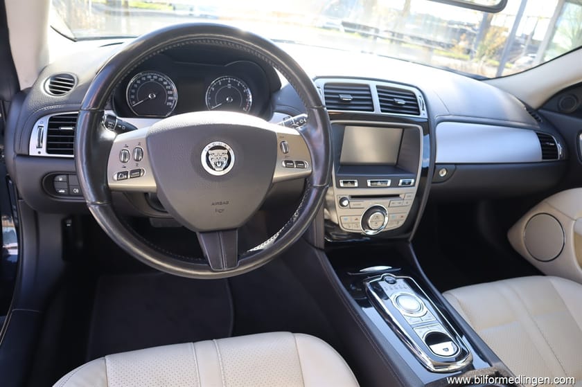 Bild 5 av Jaguar XK Cabriolet 5.0 V8 RWD 385hk Cab Aut Skinn Navi