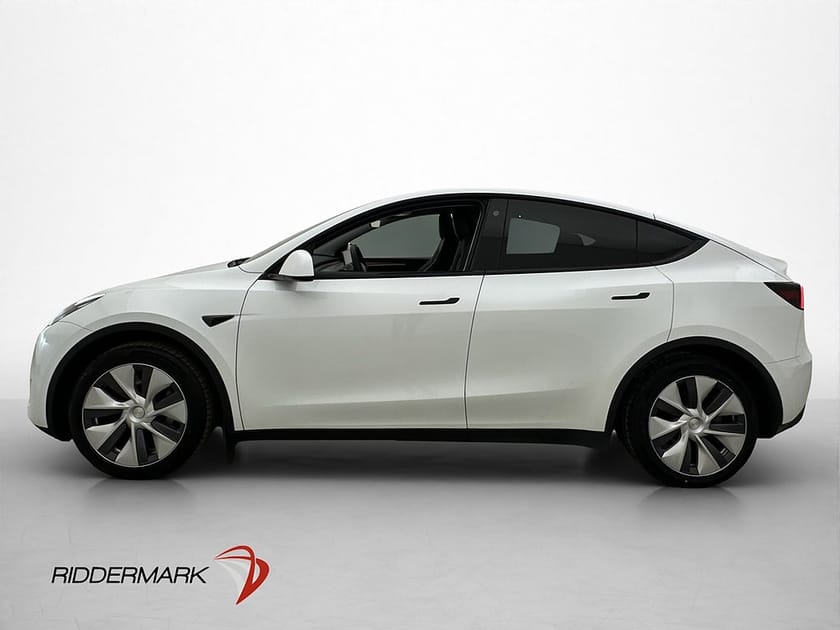 Bild 3 av Tesla Model Y Long Range AWD Pano Dragkrok AP MOMS