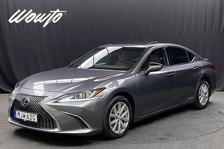 Lexus ES 300h 2.5 E-CVT 218HK Comfort /Taklucka