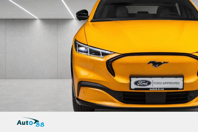 Bilde 5 av Ford Mustang Mach-E Standard Range AWD SR / Skinn / Navi