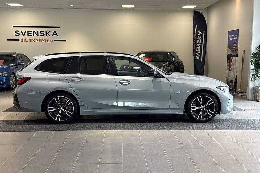 Bild 3 av BMW 330e xDrive Touring 292hk M Sport/Dragkrok/Backkamera/Moms