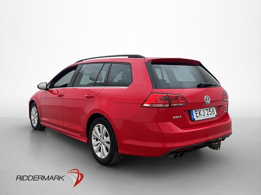 Bild 5 av Volkswagen Golf Sportscombi TSI 140hk R-line Dragkrok Kamera
