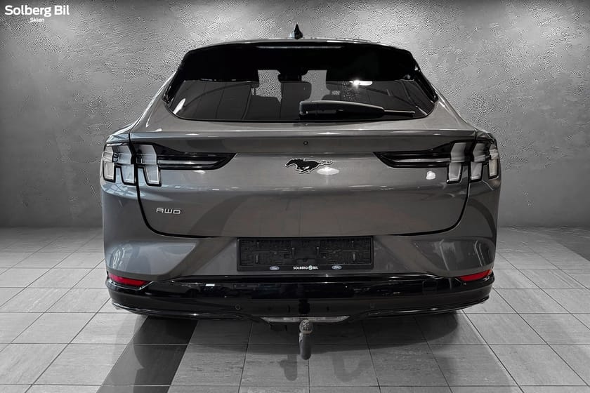 Bilde 5 av Ford Mustang Mach-E Long Range AWD AWD/ Soltak/ 360° Kamera/ ACC/ Hengerfeste