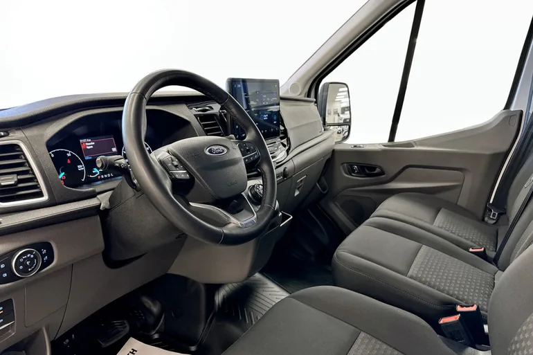 Ford E-Transit 350