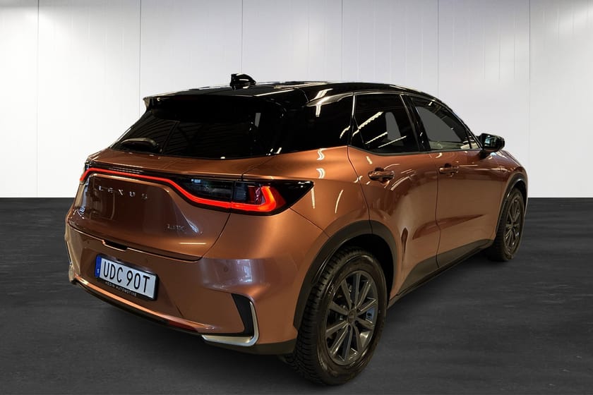 Bild 3 av Lexus LBX