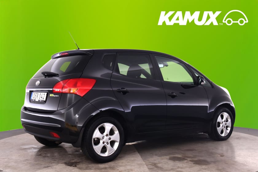 Bild 2 av Kia Venga 1.4 CRDi OBS låga mil 90HK PDC