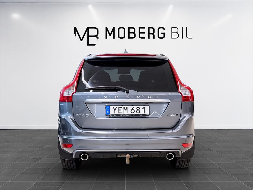 Bild 5 av Volvo XC60 D4 AWD 190hk R-Design Navi Drag Pano B-Kamera