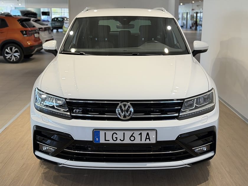 Bild 2 av Volkswagen Tiguan 2.0TSI R-Line 4M Värmare Drag