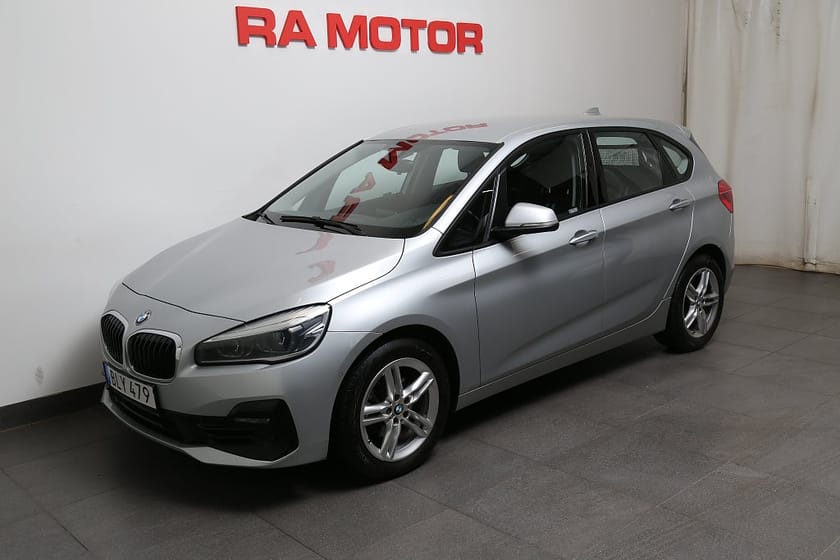Bild 1 av BMW 218i Active Tourer 140hk Sport line Aut Kamera