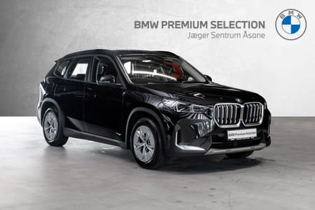 BMW iX1 xDrive30 Adaptiv Cruise-Tilhengerfeste-Harman/Kardon Hifi