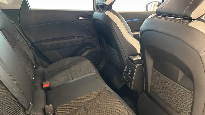 Bild 5 av Renault Captur E-TECH Plugin-Hybrid 160 160hk
