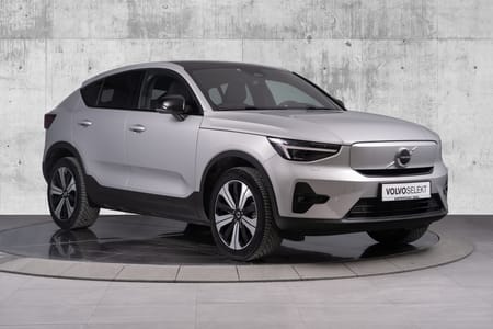 Volvo C40 Recharge Twin motor 408 hk | Plus | Piksel | Krok | Varmepumpe | Pano | ++