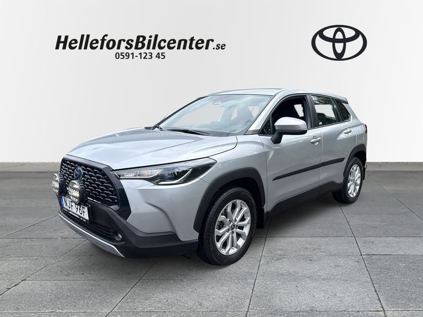Bild 1 av Toyota Corolla Cross Hybrid AWD-i 2,0 Active Plus Motorv P-sensorer Vhjul