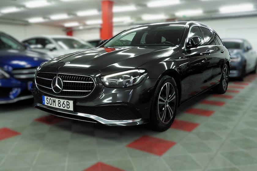Bild 1 av Mercedes-Benz E 220 T d 9G-Tronic Panorama 360°Kam Burmester Ambient