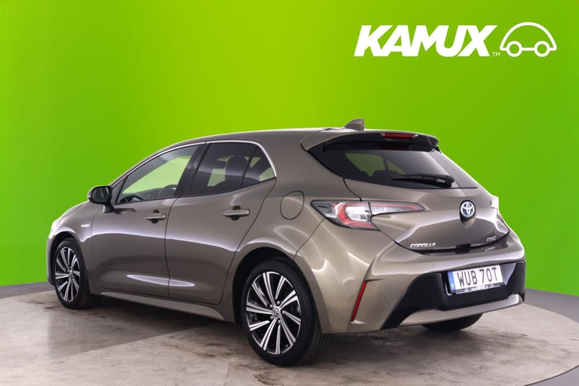 Bild 5 av Toyota Corolla Hybrid e-CVT Style GRILL PÅ KÖPET! B-Kamera LED En ägare!
