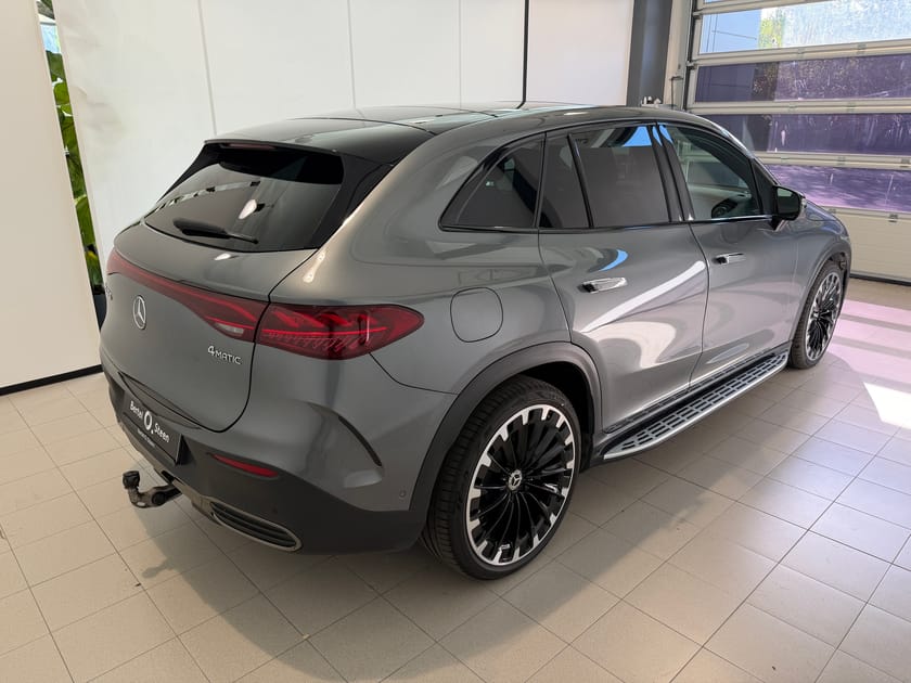 Bilde 3 av Mercedes-Benz EQE SUV 350 4MATIC / AMG / AIRMATIC / PANORAMA / STIGTRINN