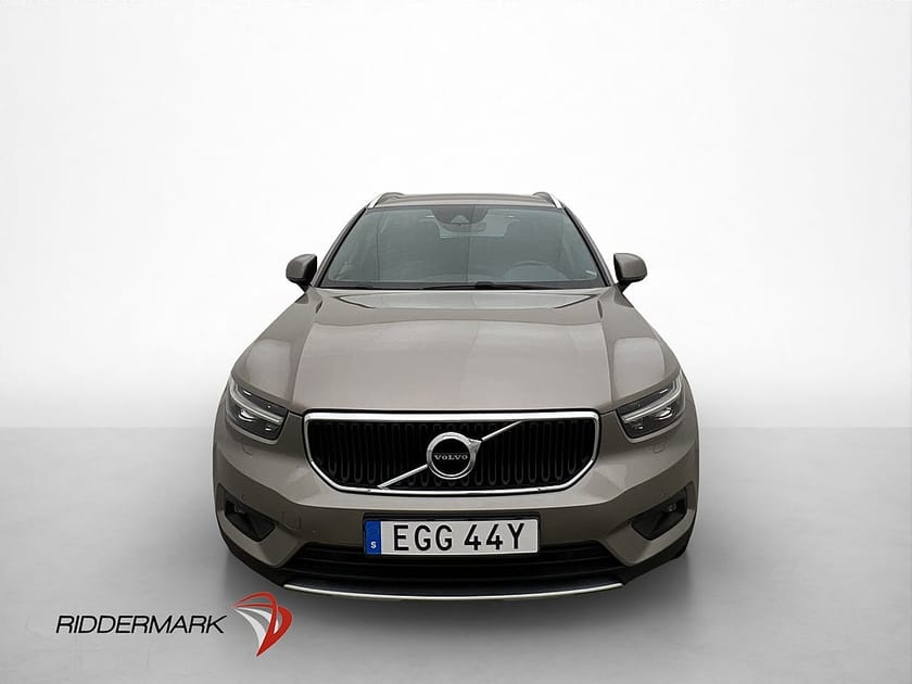 Bild 2 av Volvo XC40 B4 197hk Momentum Advanced Kamera Värmare Drag