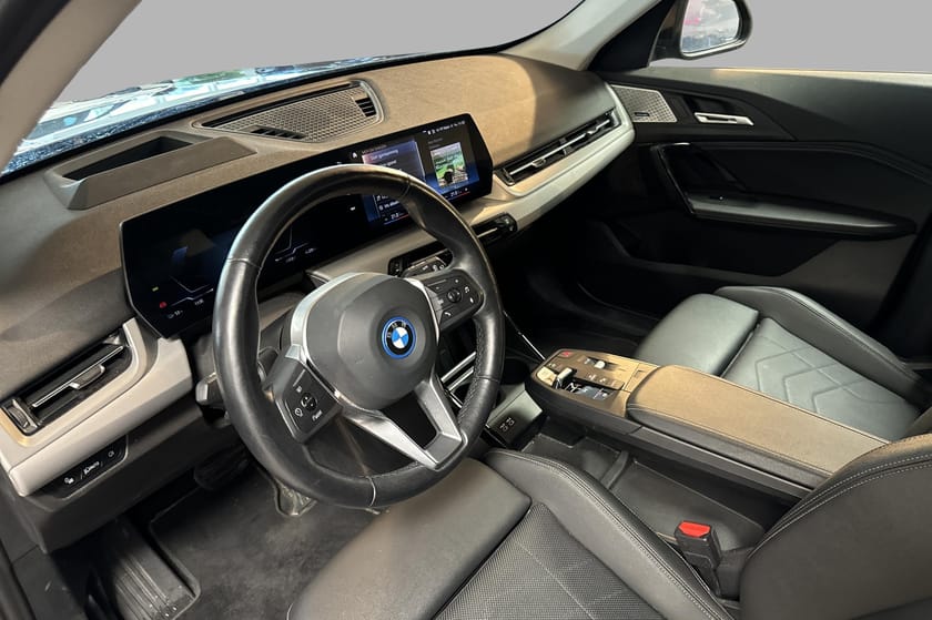 Bilde 5 av BMW iX1 xDrive30 ChargedPlus, H/K, ComfAcc, HUD, H.feste