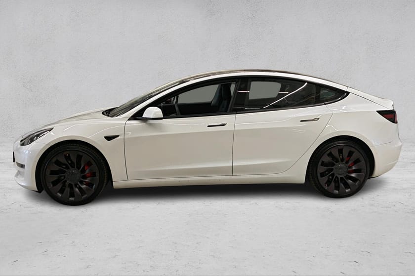 Bilde 2 av Tesla Model 3 Performance 512HK I Facelift I AWD I EnEier I V.Pumpe