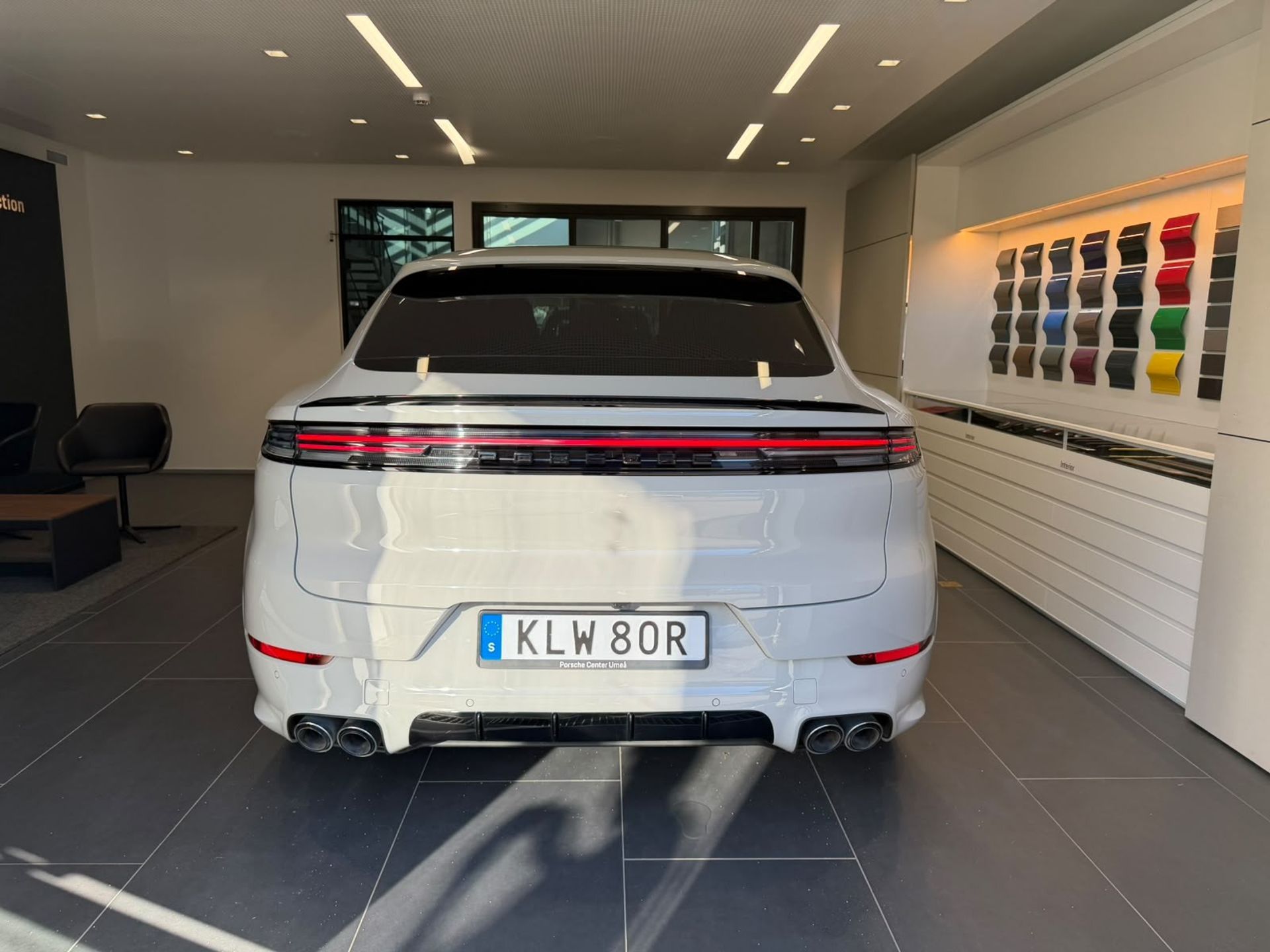 Porsche Cayenne E-Hybrid Coupé 470hp 2024, photo 7/10