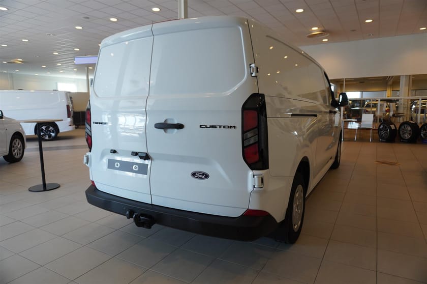 Bild 5 av Ford Transit Custom 320 Skåp Trend 320l 2.0l Ecoblue 170hk 8-Växlad Automat FWD Diesel