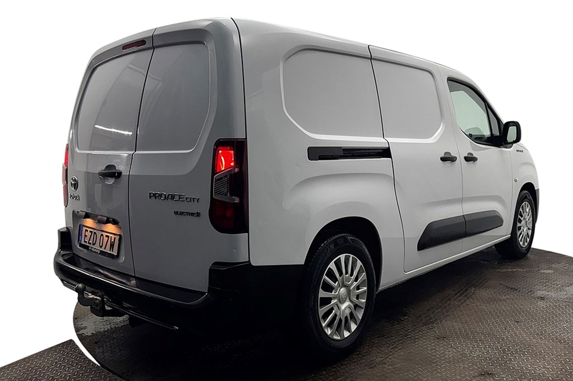 Toyota Proace City 2023, bild 6/10