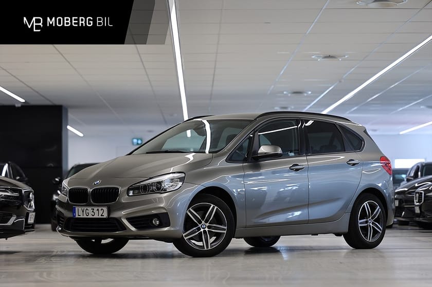 Bild 1 av BMW 218i Active Tourer 136hk Sport Line Keyless B-kamera Drag