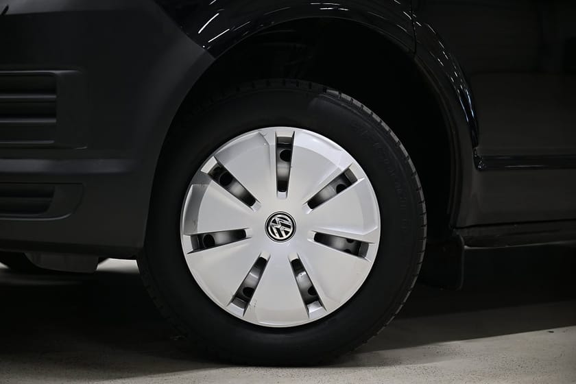 Bild 4 av Volkswagen Transporter 2.0 TDI 150HK Inredning|Sortimo|Drag|Värmare|Nykamrem