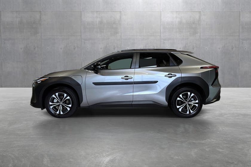 Bilde 2 av Toyota bZ4X Elektrisk 218 hk Automatgir AWD Active Tech
