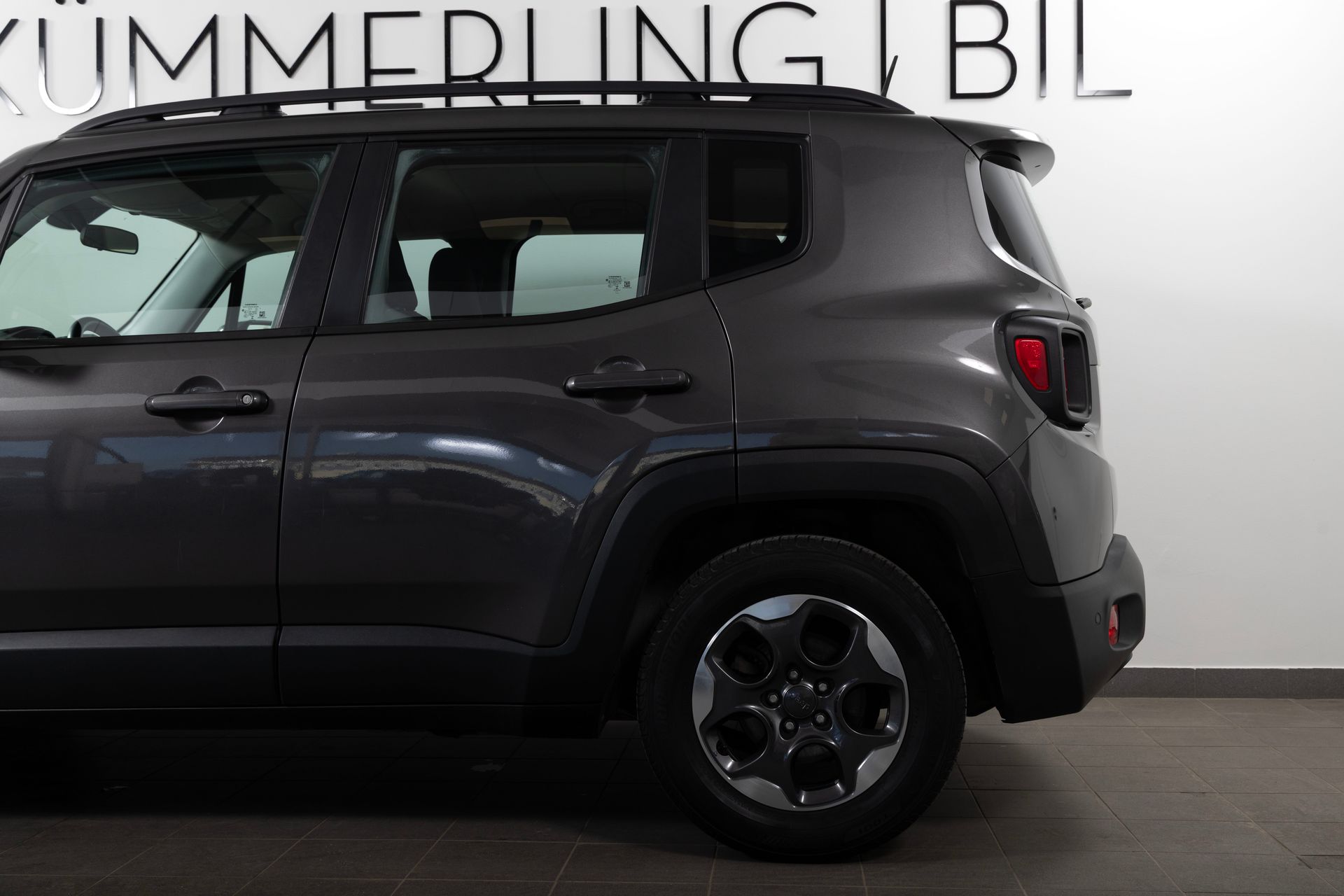 Jeep Renegade 1.4 DCT 140hk Longitude 2017, photo 7/19