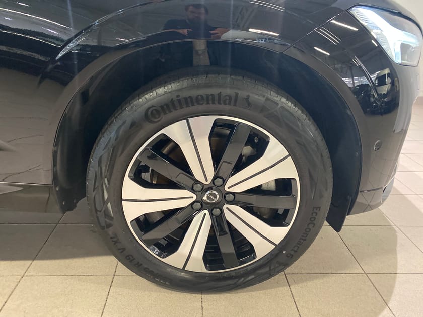 Bild 3 av Volvo XC60 T6 Plus Dark Edition