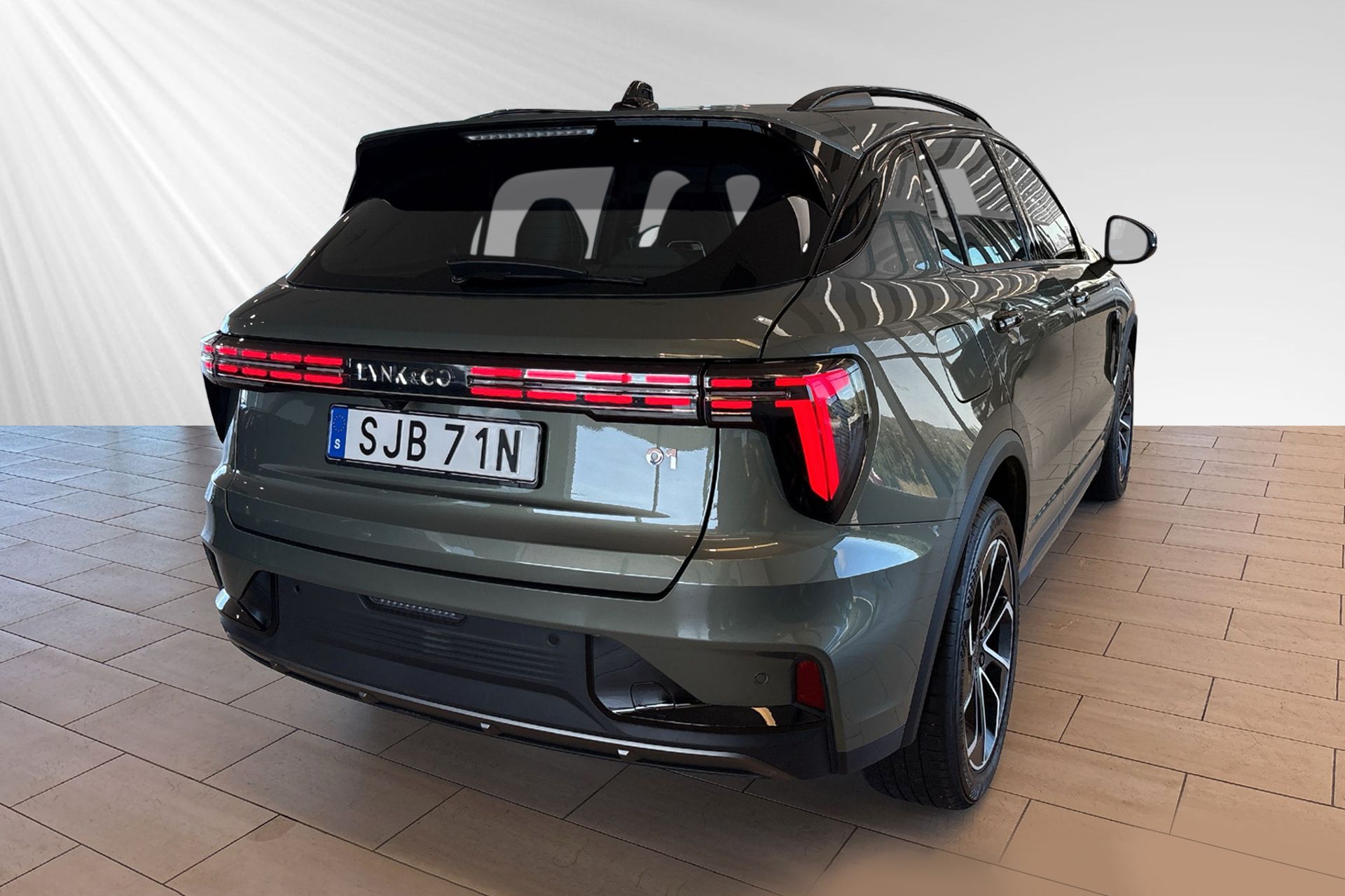 Lynk & Co 01 PHEV 2025, photo 4/10