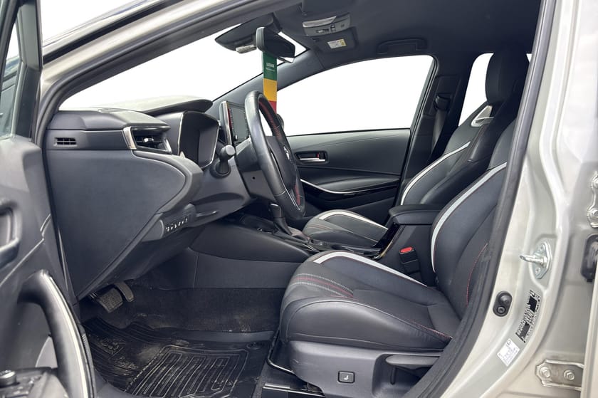 Bilde 3 av Toyota Corolla Hybrid Active Tech I Velholdt I Kompl. service