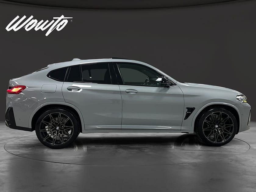 Bild 3 av BMW X4 M Competition 510HK Akrapovic / Panorama / HUD /Drag