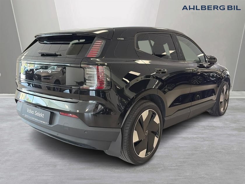 Bild 5 av Volvo EX30 Twin Motor Performance Ultra Dragkrok Halvautomatisk, Parkeringskamera 360, Apple Carplay, Harman Kardon, Google Maps