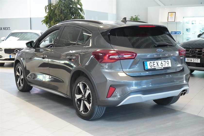Bild 4 av Ford Focus Active 1.0 Ecoboost, 125hk Backkamera Rattvärme