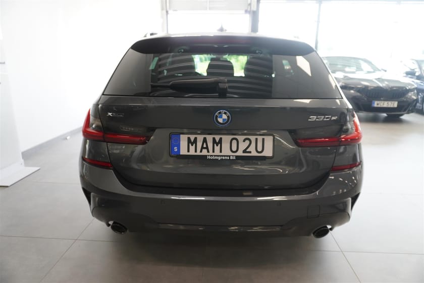 Bild 4 av BMW 330e xDrive Touring Steptronic, 292hk