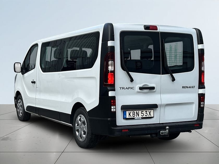 Bild 5 av Renault Trafic Passenger L2 9-sits 2.0 dCi 110 Drag Dvärm Kamera SoV MOMS