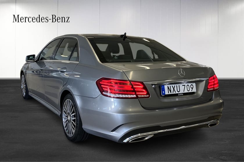 Bild 2 av Mercedes-Benz E 350 BlueTEC 4MATIC AMG-LINE/S.O VHJUL/backamera/Pano/Värmare