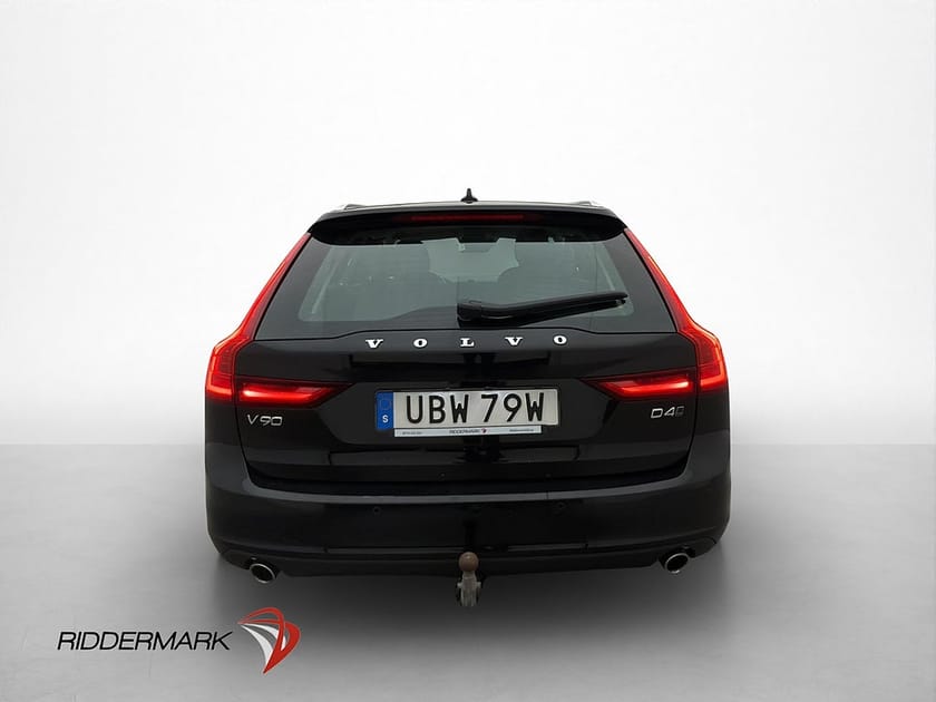 Bild 5 av Volvo V90 D4 AWD Momentum VOC Värmare Dragkrok Rattvärme