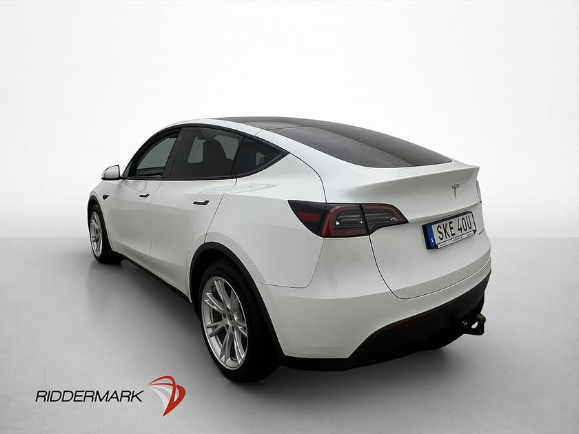 Bild 5 av Tesla Model Y Long Range AWD Dragkrok Svensksåld MOMS